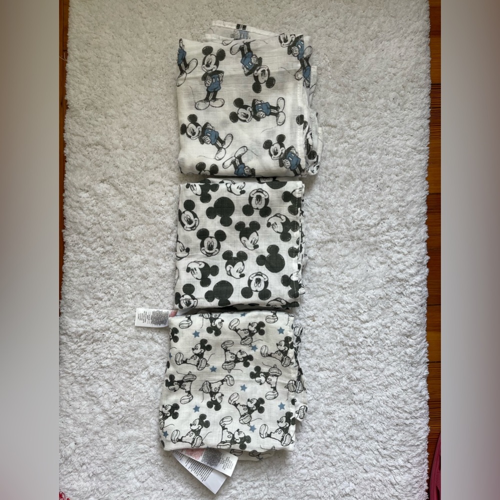 BABY BLANKETS